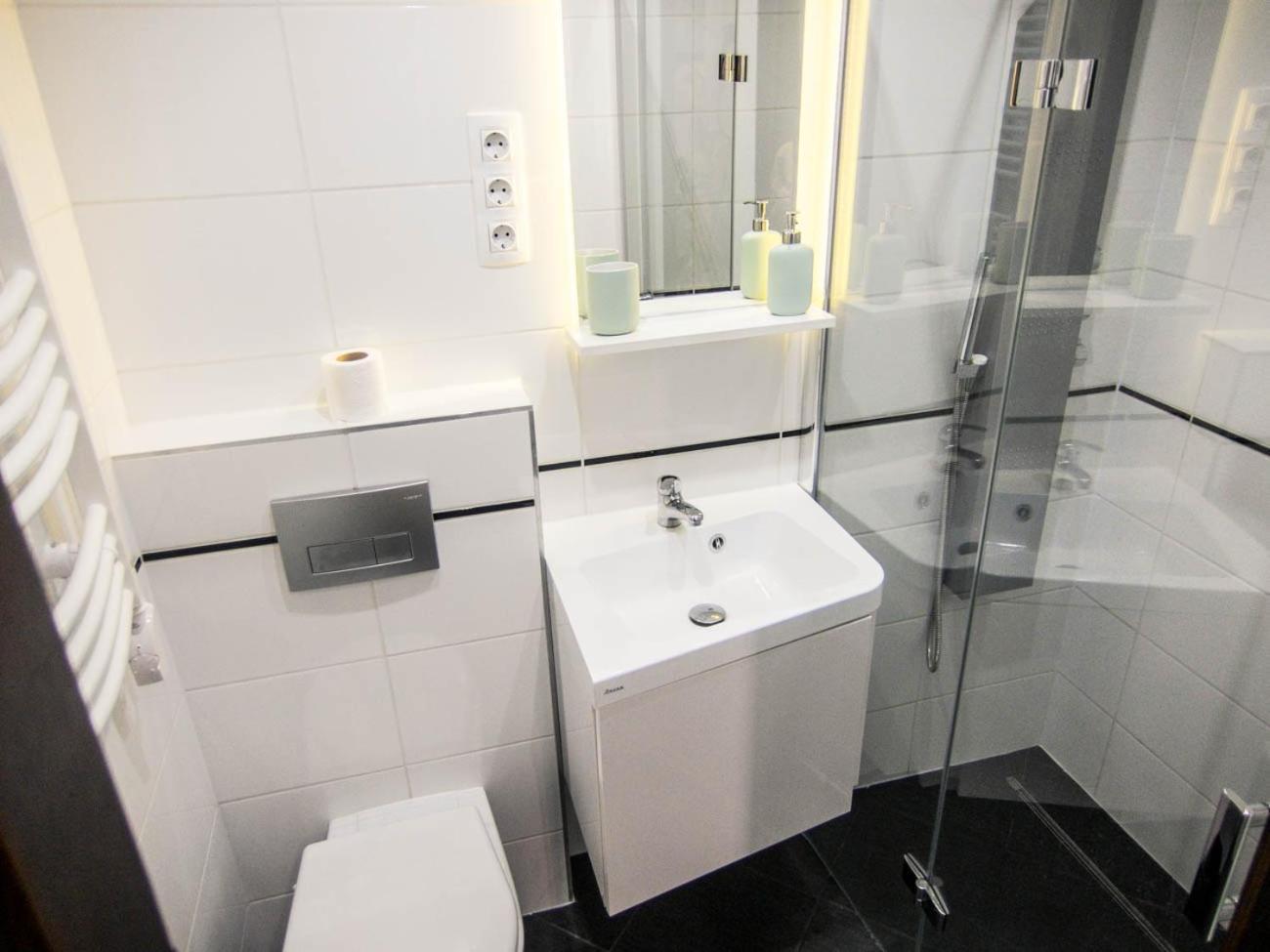 Goldcentral Apartment Akacfa 布达佩斯 外观 照片